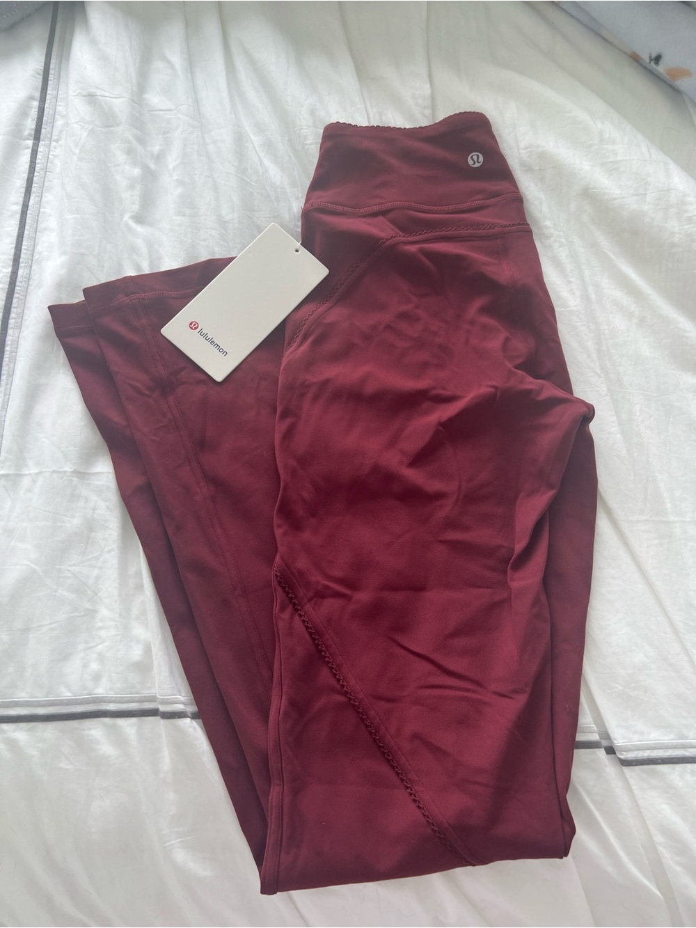 Lululemon Groove No Line HR Flared Pant Burgundy Bay Heart - Picture 5 of 9